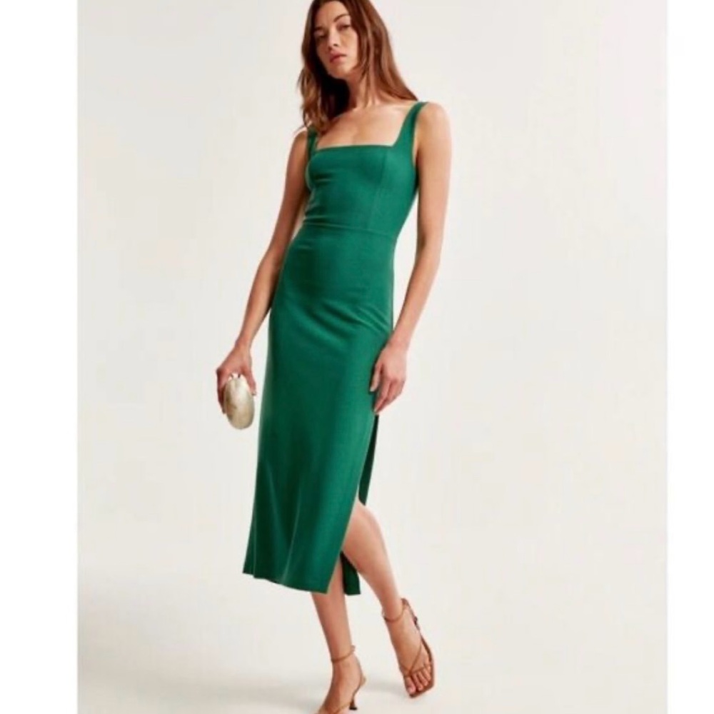Green square neck dress